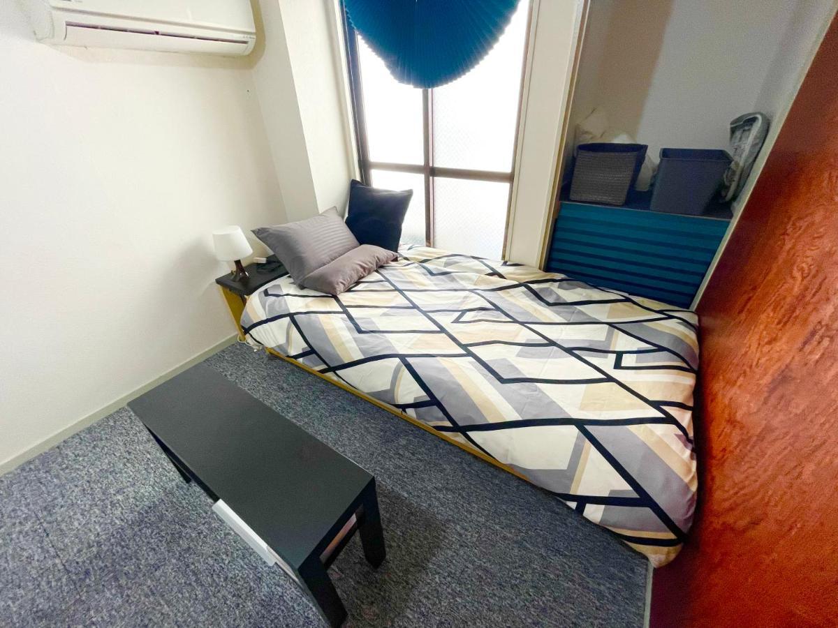 West Wood Guest Room Osaka Exterior foto